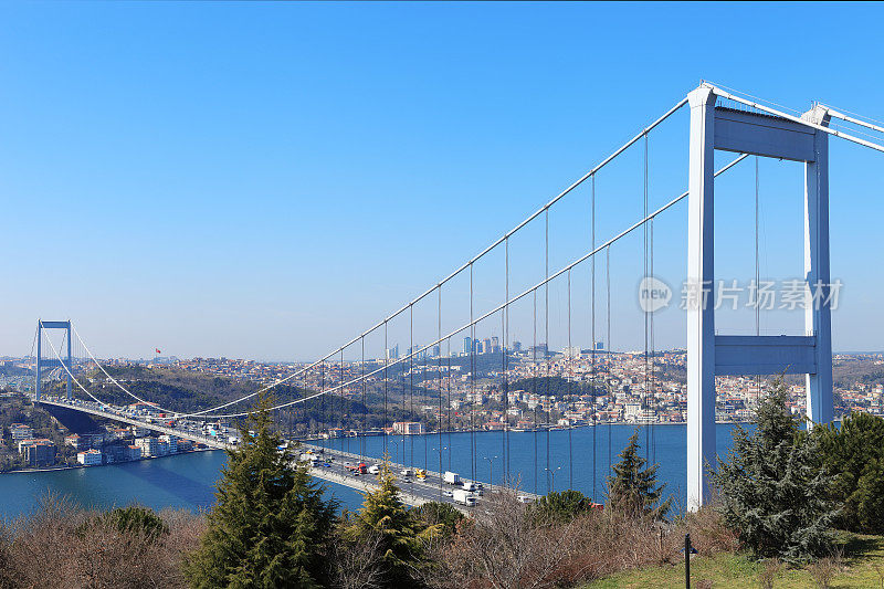 Fatih Sultan Mehmet Bridge，伊斯坦布尔，火鸡